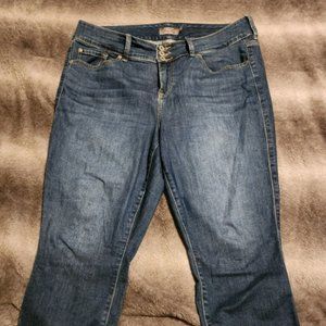 TORRID crop jegging size 16